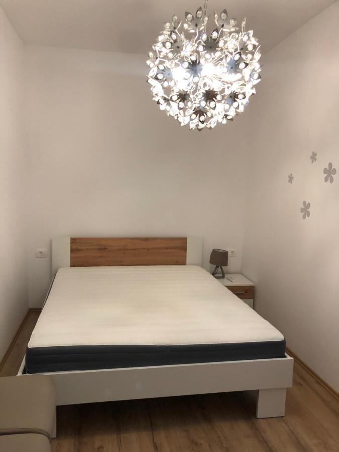 Apartamento Apartmaji Meduza 2 Izola Exterior foto