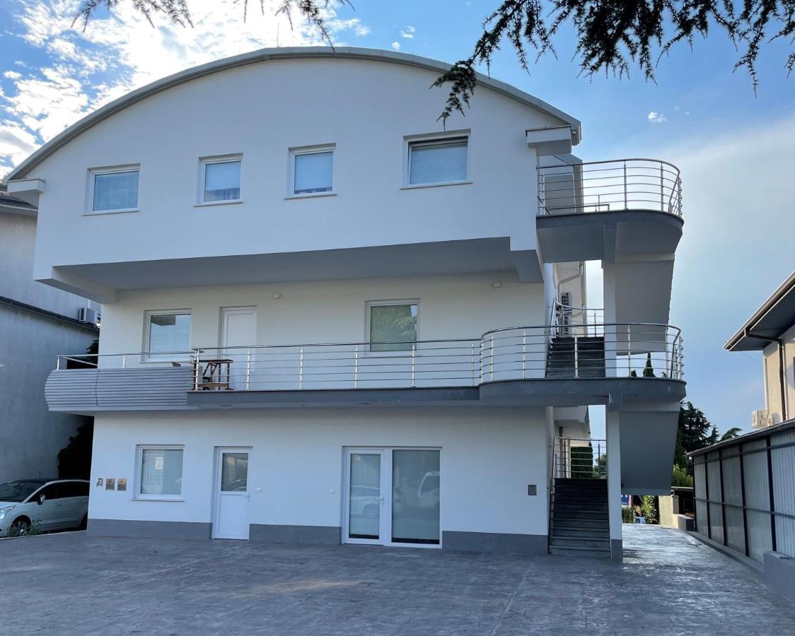 Apartamento Apartmaji Meduza 2 Izola Exterior foto