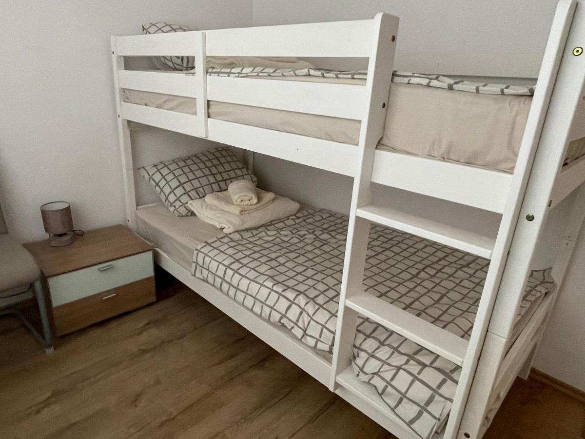 Apartamento Apartmaji Meduza 2 Izola Exterior foto