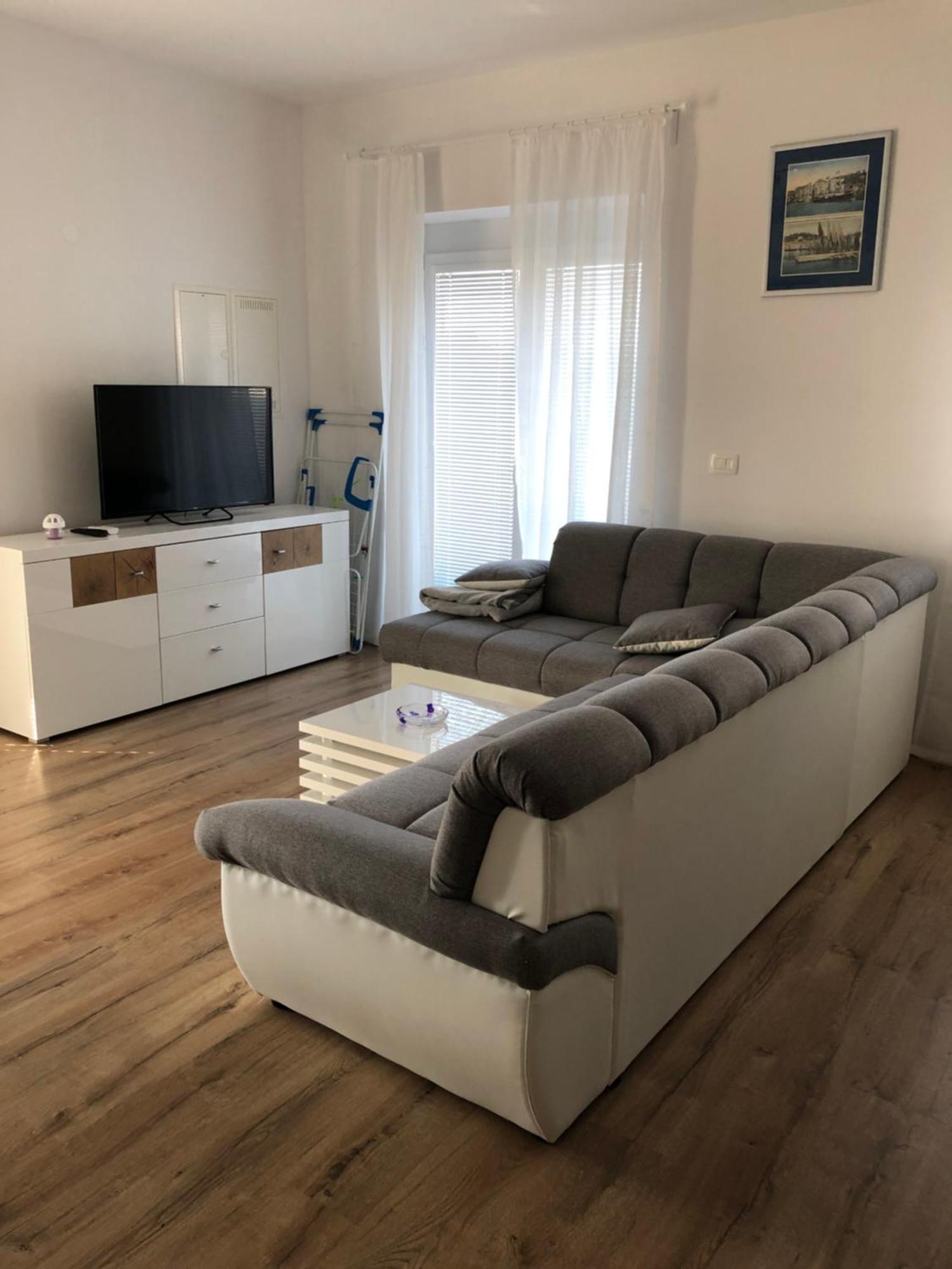 Apartamento Apartmaji Meduza 2 Izola Exterior foto